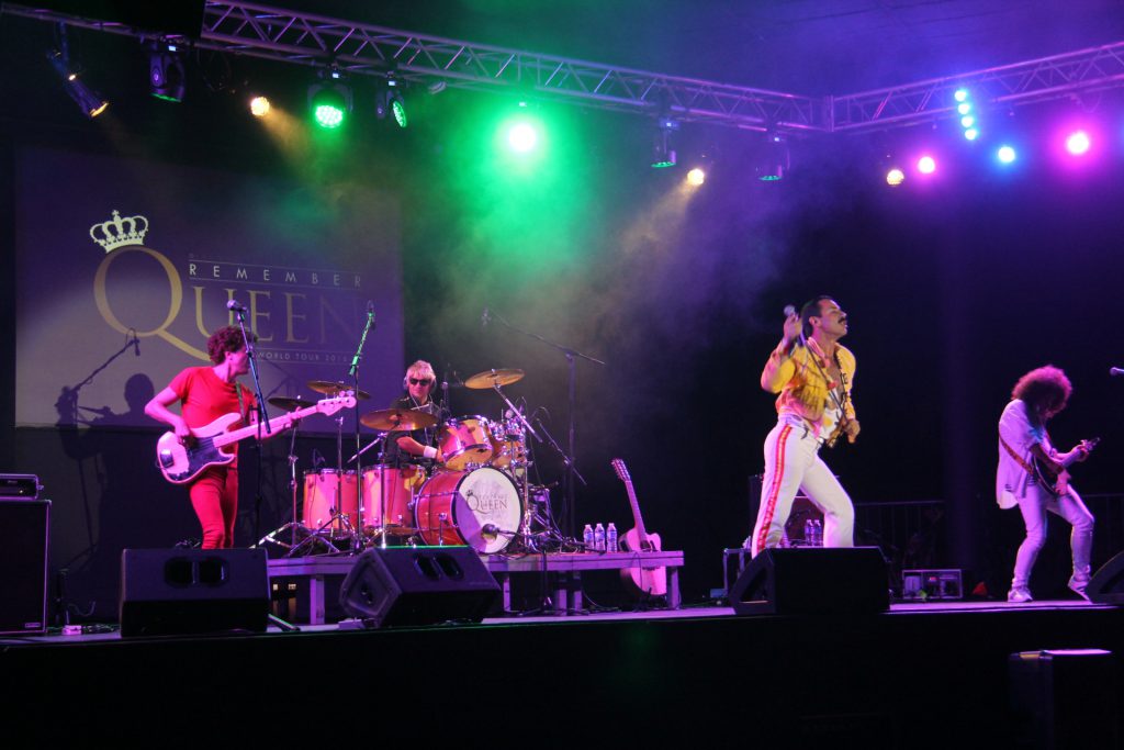 REMEMBER QUEEN EN PARQUE EL MAJUELO ALMUÑECAR 17